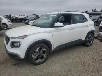  Salvage Hyundai VENUE