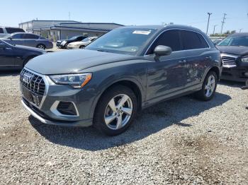  Salvage Audi Q3