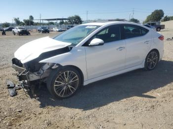  Salvage Hyundai ELANTRA