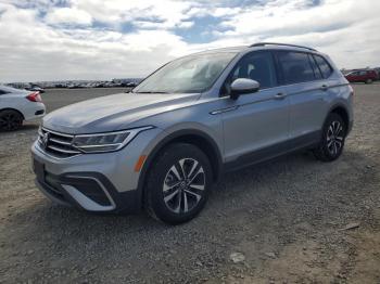  Salvage Volkswagen Tiguan