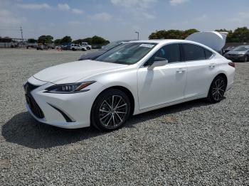  Salvage Lexus Es