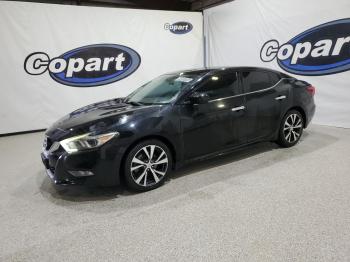  Salvage Nissan Maxima