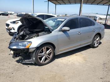  Salvage Volkswagen Passat