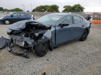  Salvage Mazda 3