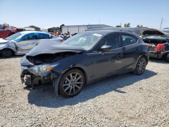  Salvage Mazda 3
