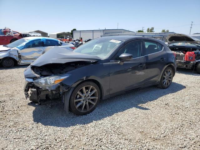  Salvage Mazda 3