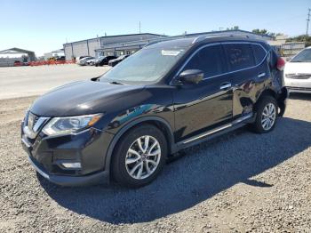  Salvage Nissan Rogue