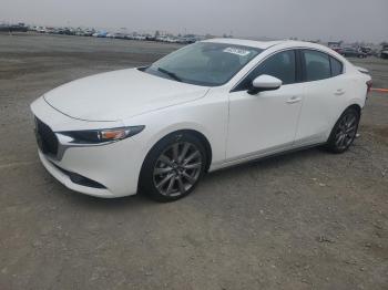  Salvage Mazda 3