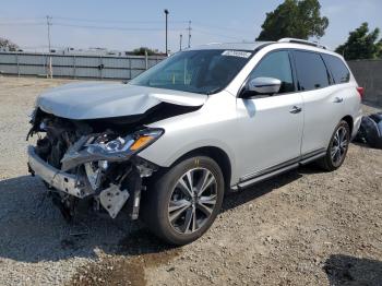  Salvage Nissan Pathfinder