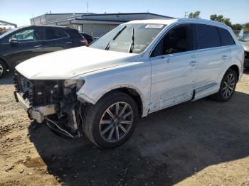  Salvage Audi Q7