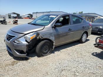  Salvage Nissan Versa