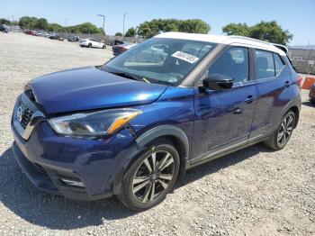  Salvage Nissan Kicks