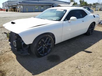  Salvage Dodge Challenger