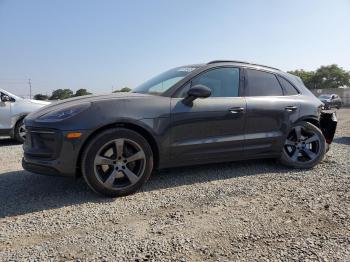  Salvage Porsche Macan