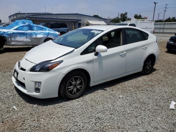  Salvage Toyota Prius