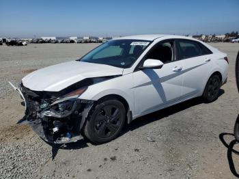  Salvage Hyundai ELANTRA
