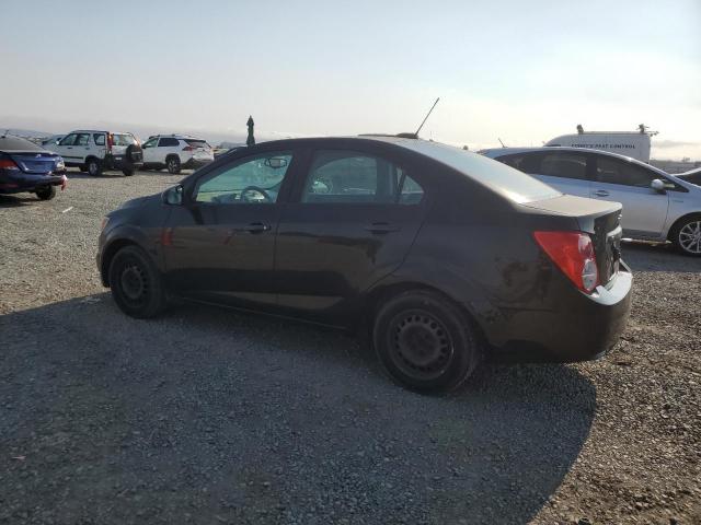 Chevrolet Sonic Ls Image 5