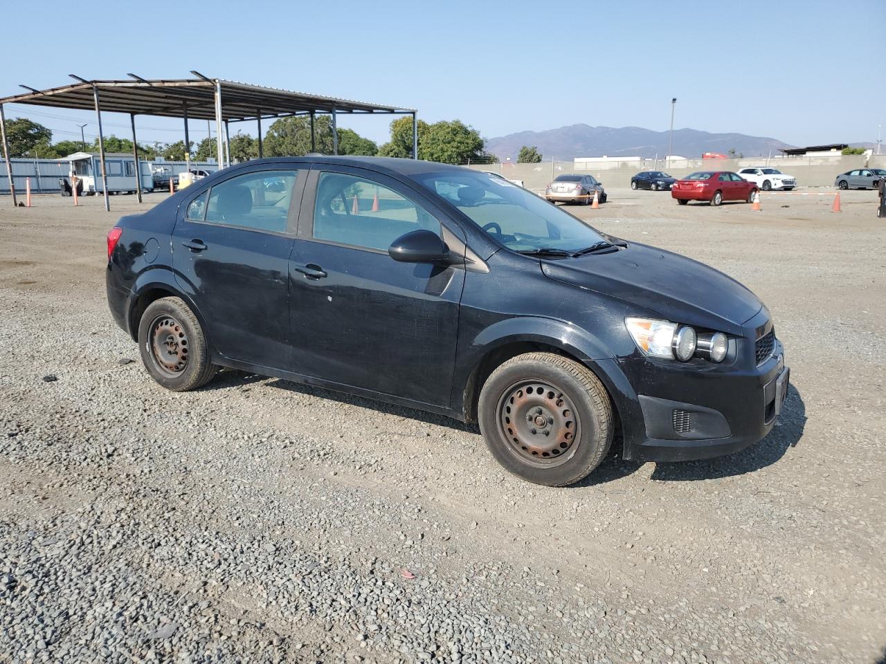 Chevrolet Sonic Ls Image 6