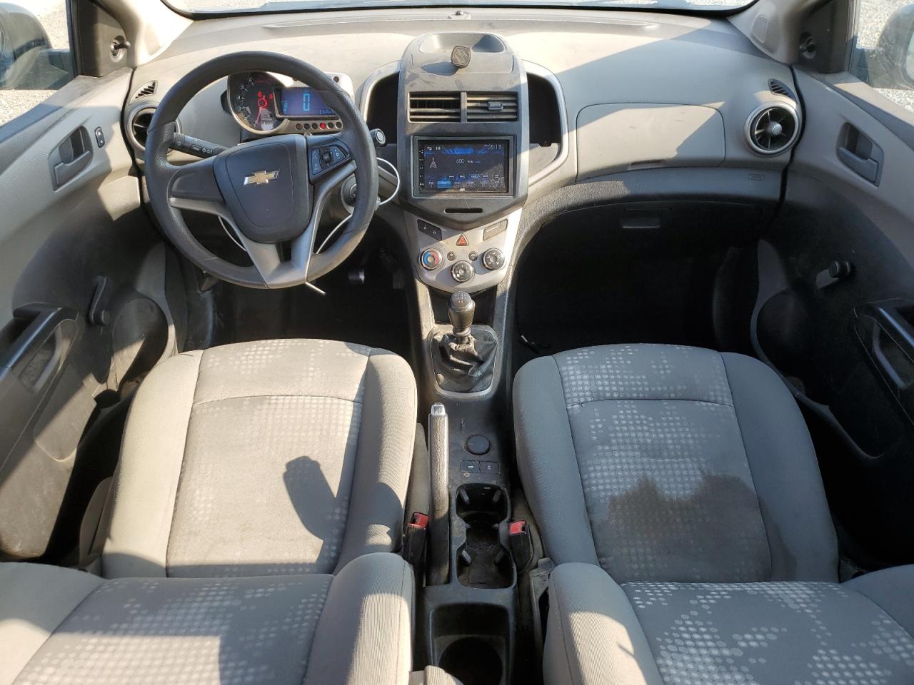 Chevrolet Sonic Ls Image 10