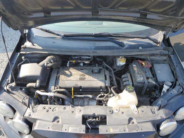 Chevrolet Sonic Ls Image 12