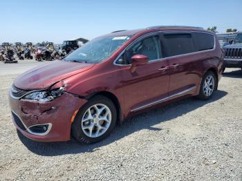  Salvage Chrysler Pacifica
