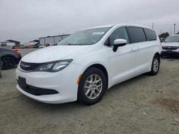  Salvage Chrysler Pacifica
