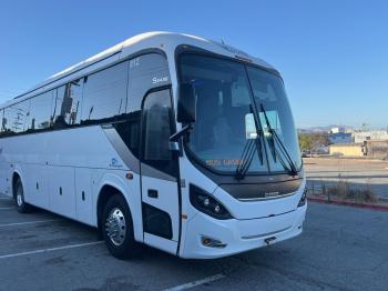  Salvage Freightliner Chassis Xb