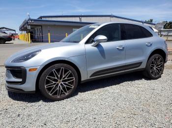  Salvage Porsche Macan Base