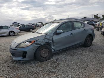  Salvage Mazda 3