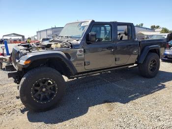  Salvage Jeep Gladiator