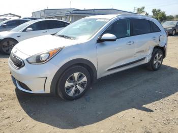  Salvage Kia Niro