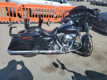  Salvage Harley-Davidson Fl