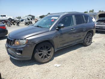  Salvage Jeep Compass