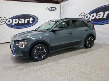  Salvage Kia Niro