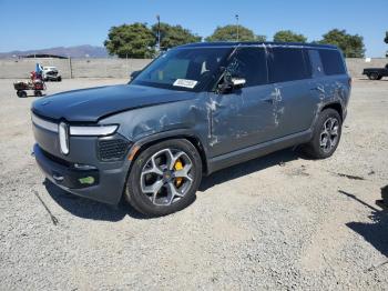  Salvage Rivian Ris