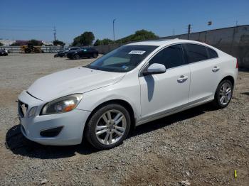  Salvage Volvo S60