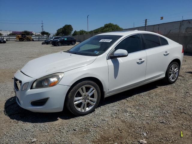  Salvage Volvo S60