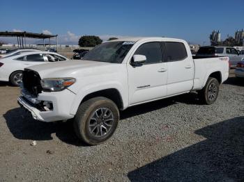  Salvage Toyota Tacoma