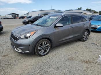  Salvage Kia Niro