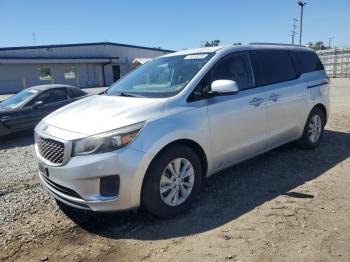  Salvage Kia Sedona