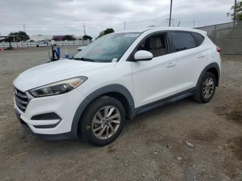  Salvage Hyundai TUCSON