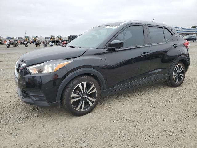  Salvage Nissan Kicks