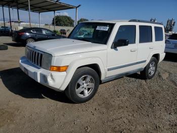  Salvage Jeep Commander