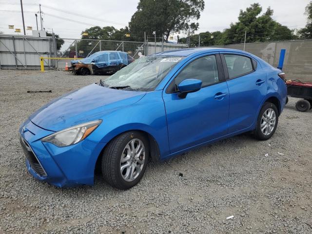  Salvage Toyota Yaris