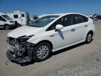  Salvage Toyota Prius