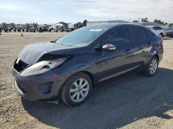  Salvage Ford Fiesta