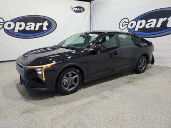 Salvage Kia K4 Lx