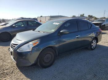  Salvage Nissan Versa