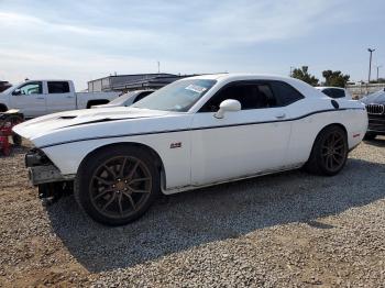  Salvage Dodge Challenger