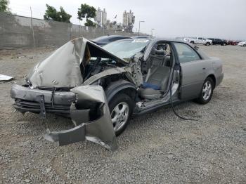  Salvage Lexus Es